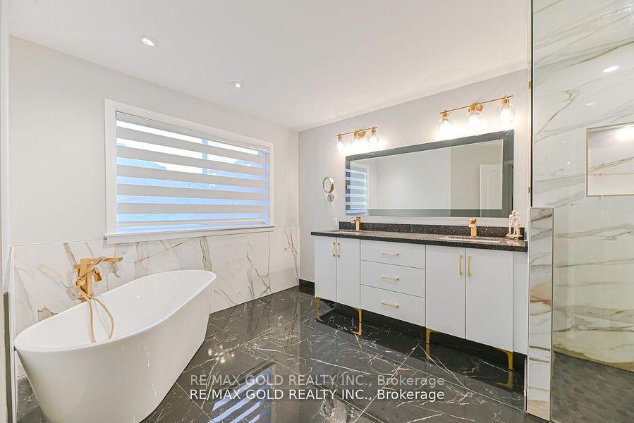 102-sunny-meadow-boulevard-brampton-ontario-w12382652