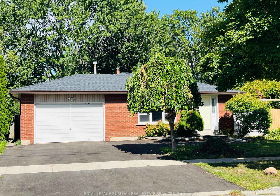 5529-spruce-avenue-burlington-ontario-w12382698