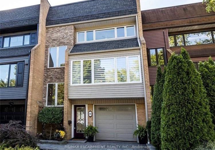 2082-waters-edge-drive-oakville-ontario-w12382735