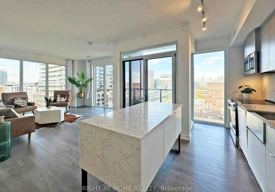 270-dufferin-street-toronto-ontario-w12382816