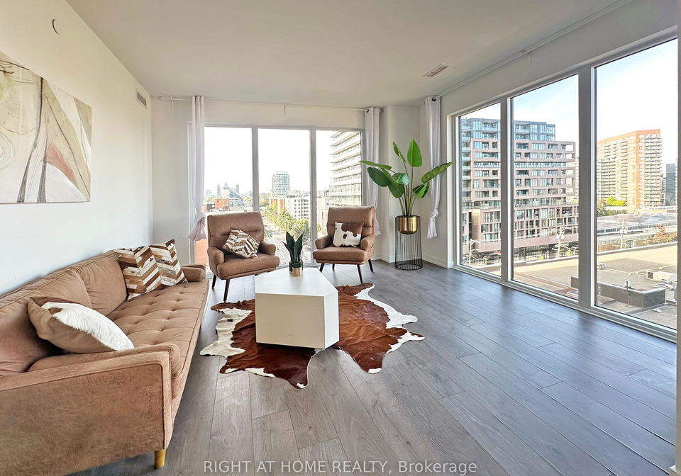 270-dufferin-street-toronto-ontario-w12382816