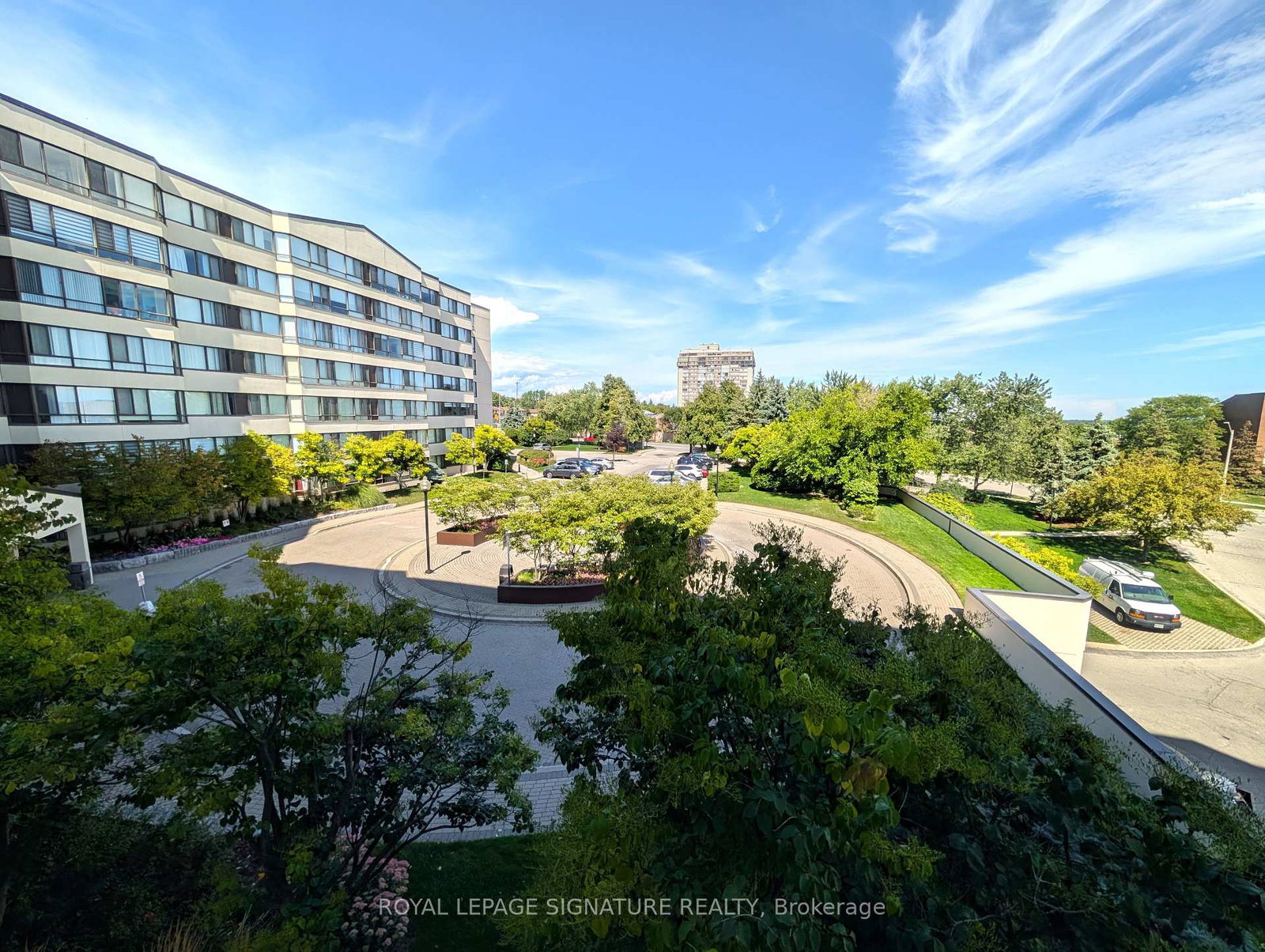 1001-cedarglen-gate-mississauga-ontario-w12383301