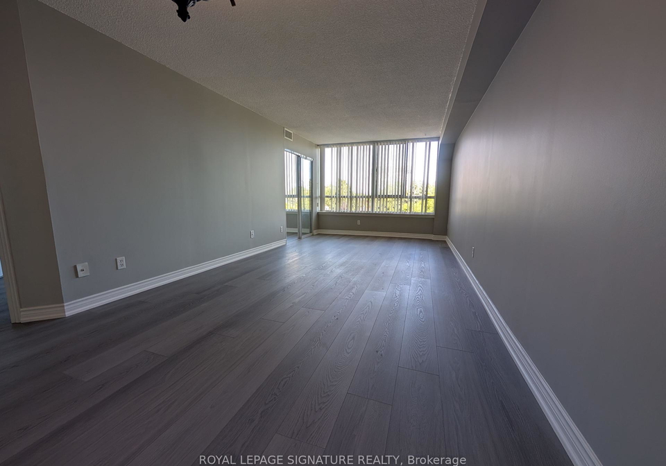 1001-cedarglen-gate-mississauga-ontario-w12383301