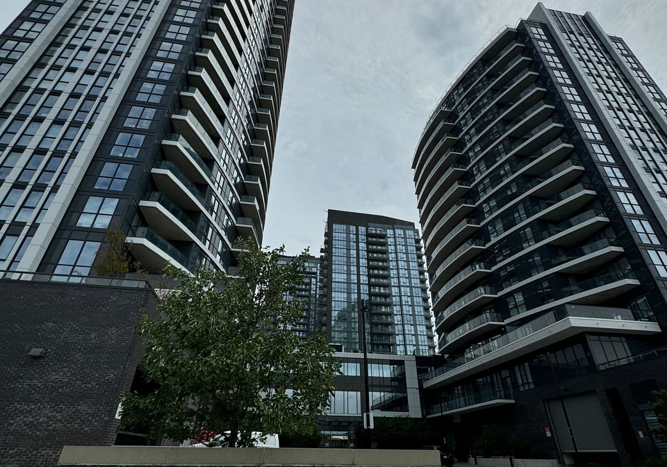 35-watergarden-drive-mississauga-ontario-w12383431