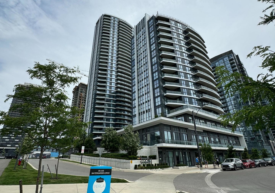 35-watergarden-drive-mississauga-ontario-w12383431