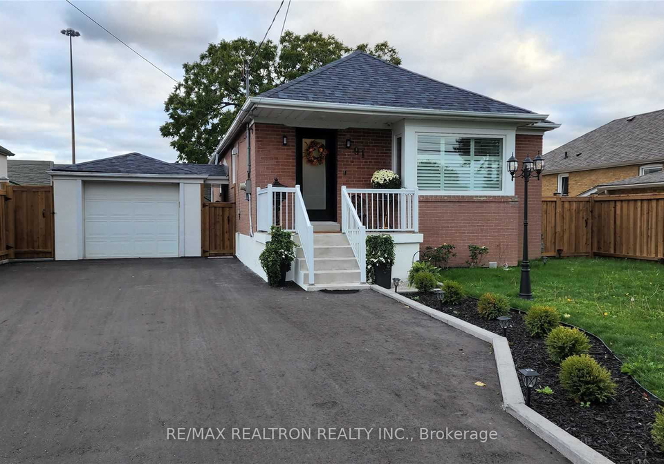 91-whitley-basement-a-avenue-york-ontario-w12383446
