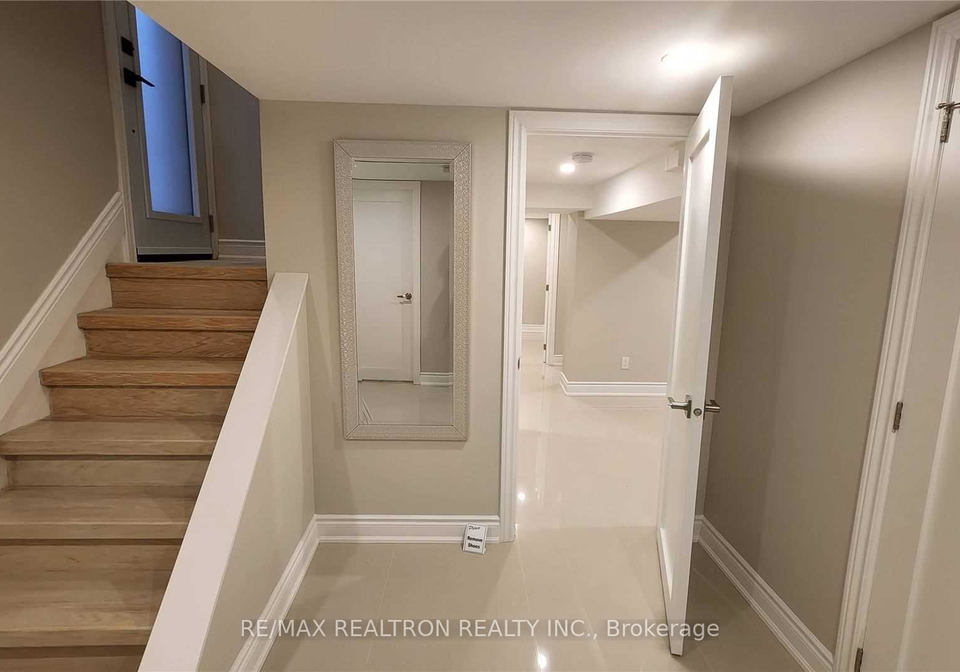 91-whitley-basement-a-avenue-york-ontario-w12383446
