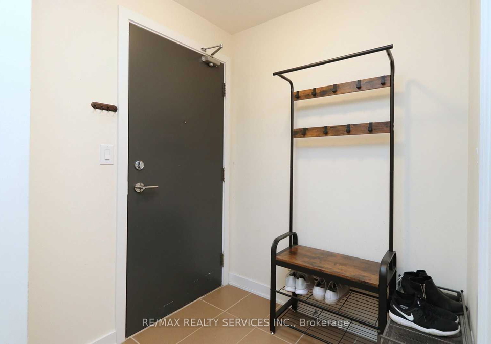 4070-confederation-parkway-mississauga-ontario-w12383577