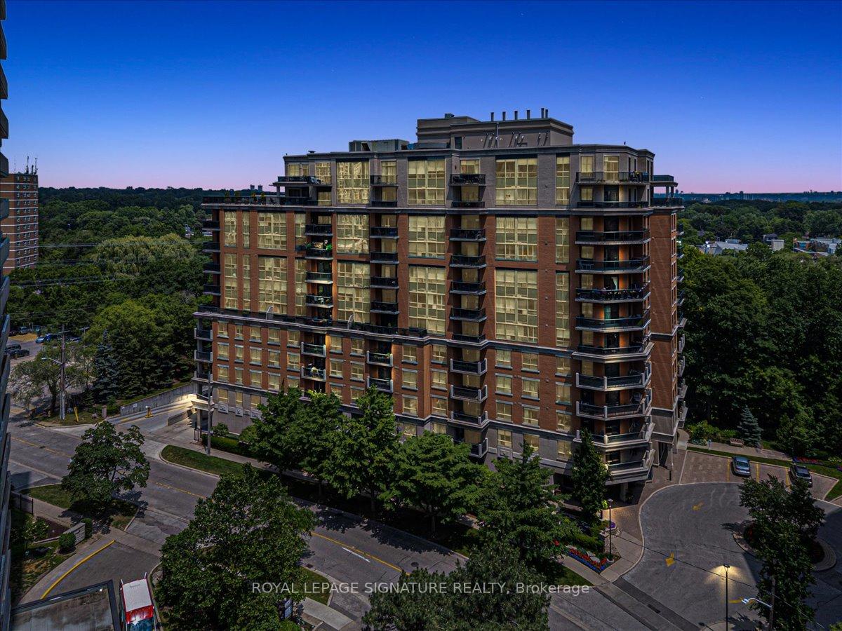 1-lomond-drive-etobicoke-ontario-w12383602