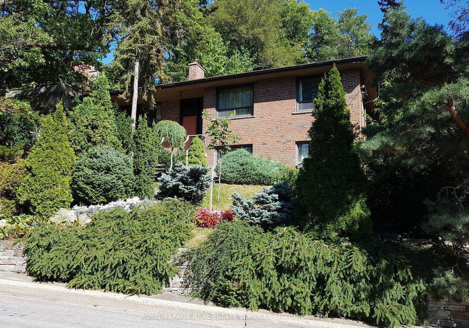 15-willard-gardens-toronto-ontario-w12383781
