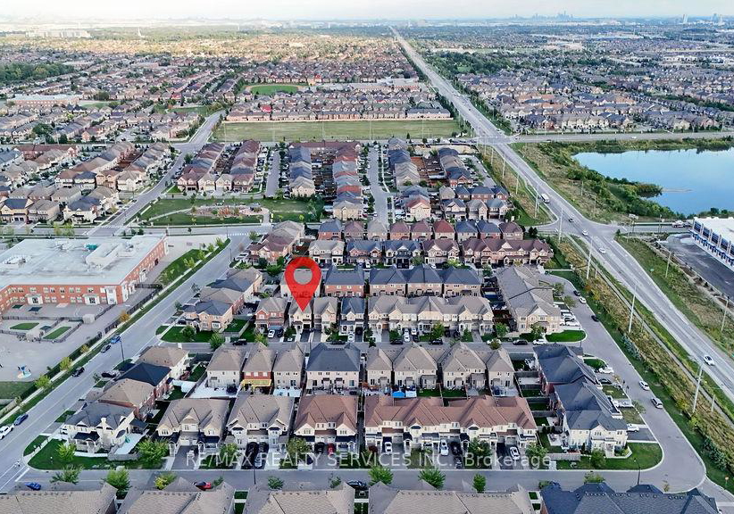 11-trentonian-street-brampton-ontario-w12383786