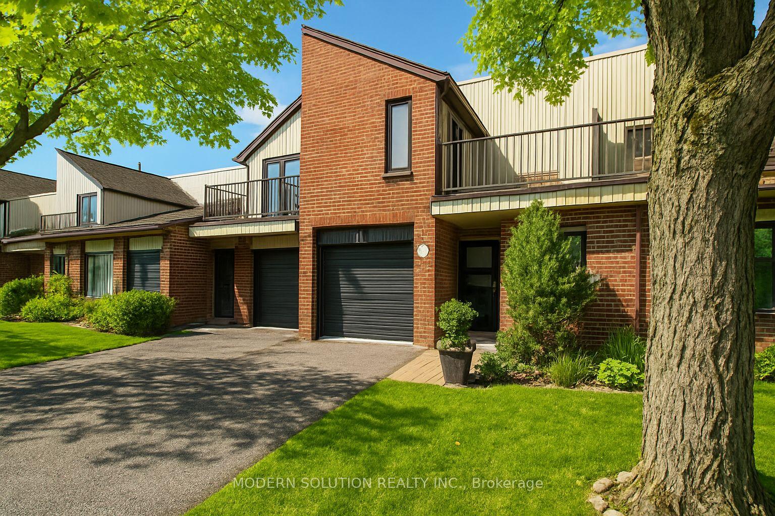1021-cedarglen-gate-mississauga-ontario-w12383850