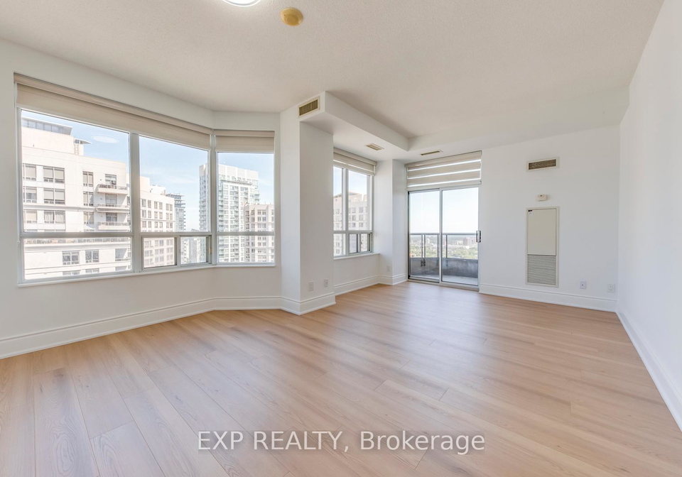 310-burnhamthorpe-road-mississauga-ontario-w12383955