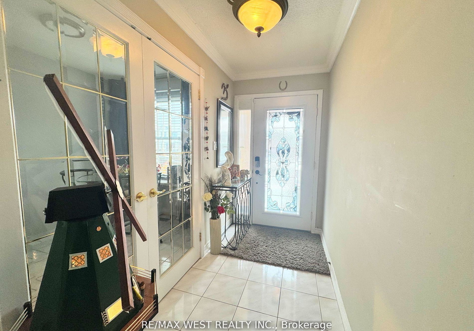 425-hansen-road-n-brampton-ontario-w12384096