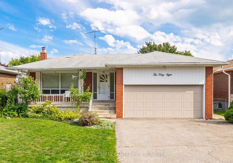 1048-melton-drive-mississauga-ontario-w12384147