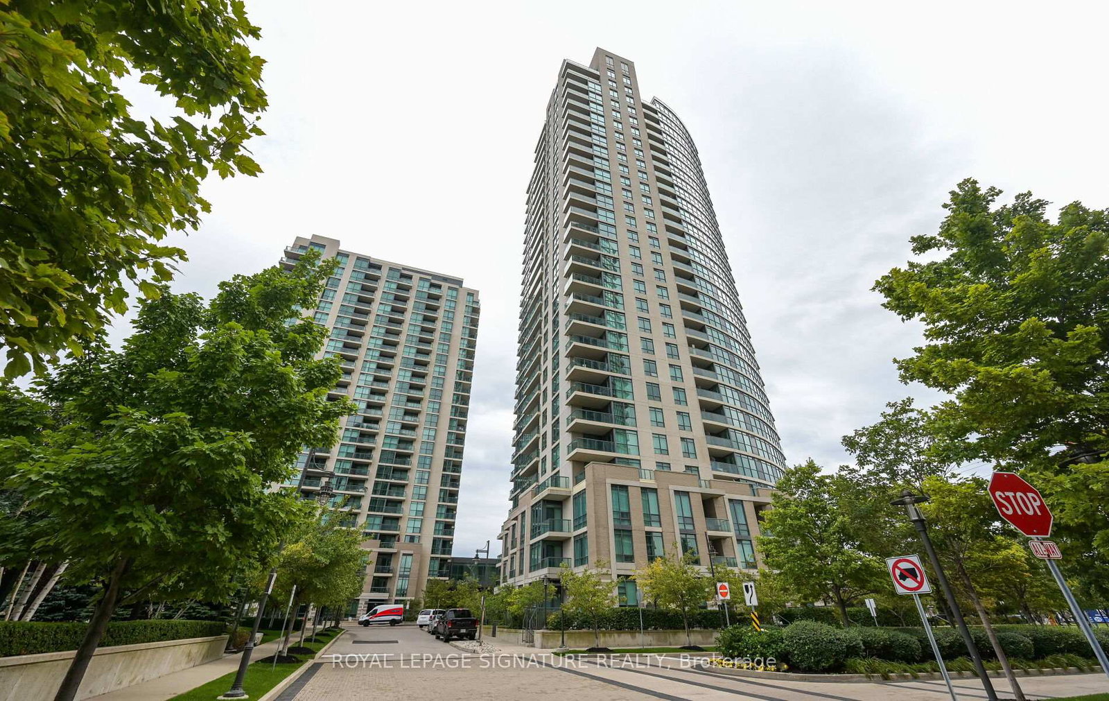 215-sherway-gardens-road-etobicoke-ontario-w12384267
