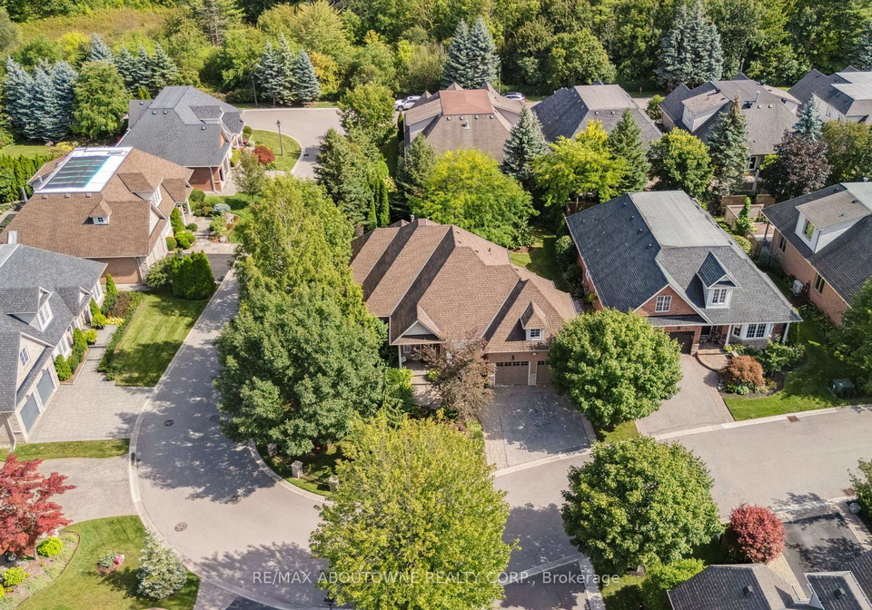 2375-ravine-gate-oakville-ontario-w12384521