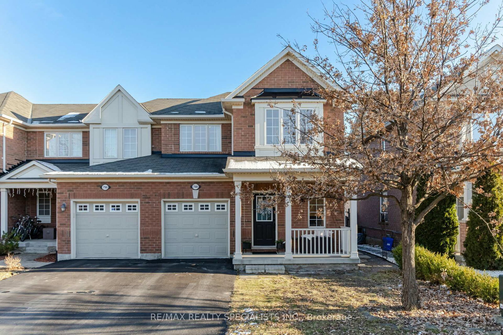 788-johnson-heights-milton-ontario-w12384562