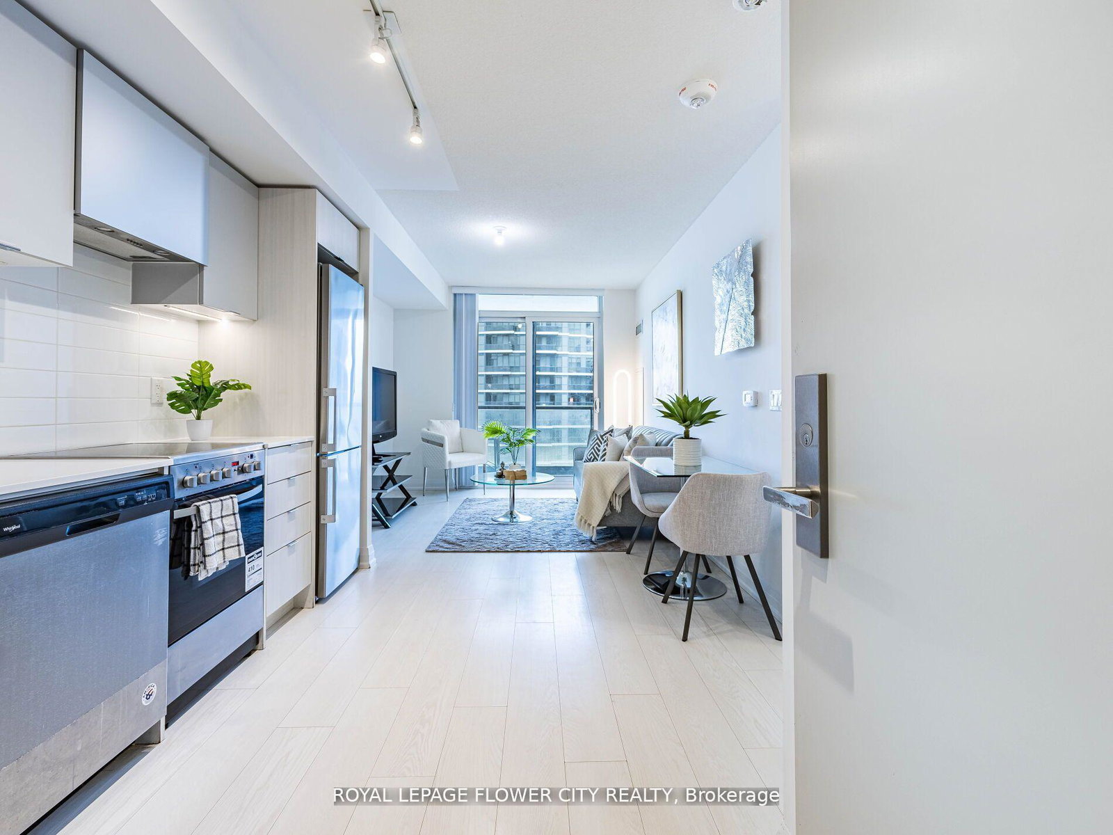 30-gibbs-road-etobicoke-ontario-w12384645