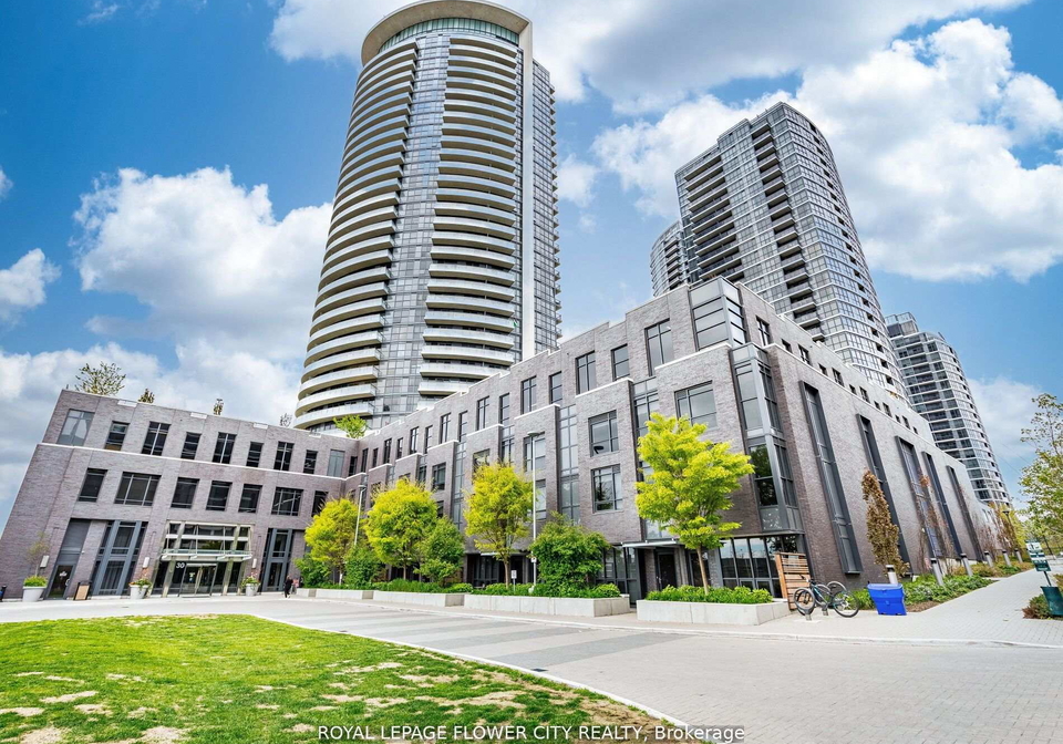 30-gibbs-road-etobicoke-ontario-w12384645