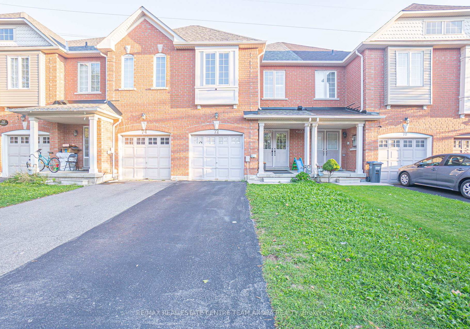 72-pefferlaw-circle-brampton-ontario-w12384692