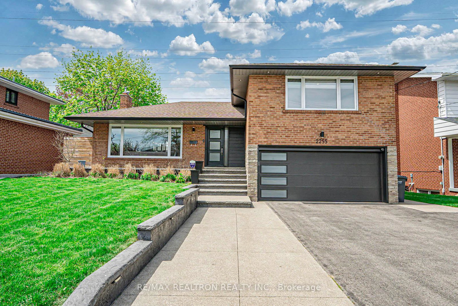 2255-denise-road-mississauga-ontario-w12384819