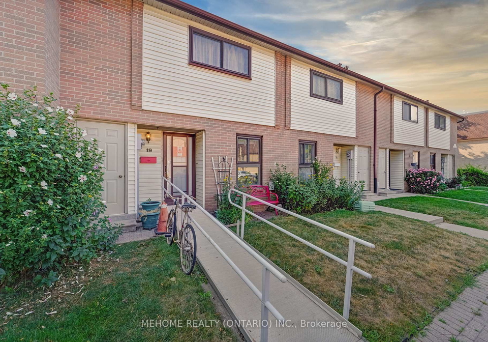 46-dearbourne-boulevard-brampton-ontario-w12384916