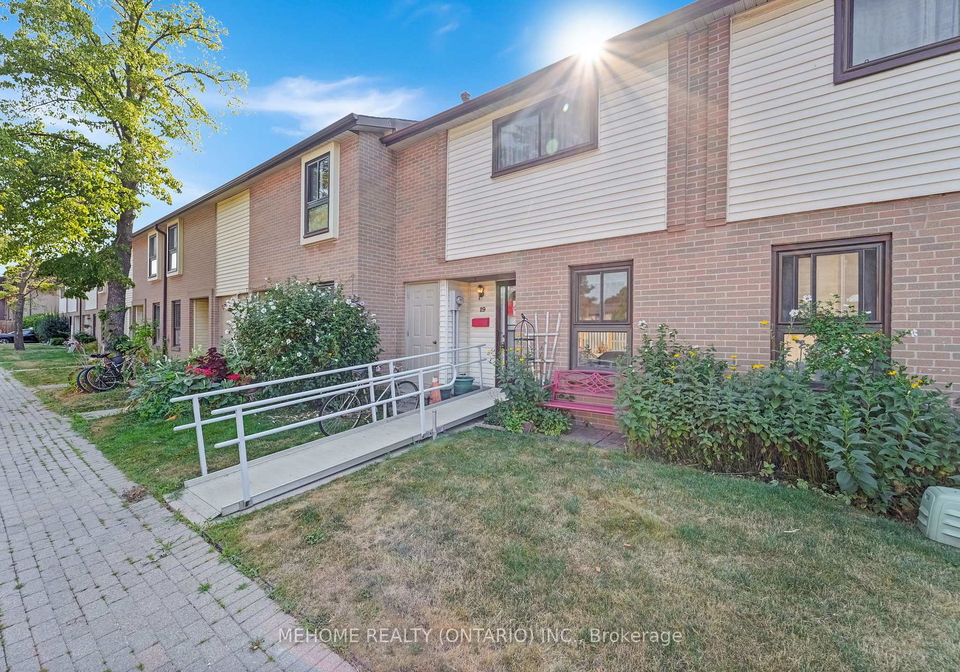 46-dearbourne-boulevard-brampton-ontario-w12384916