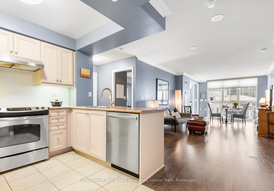 3-marine-parade-drive-etobicoke-ontario-w12384989