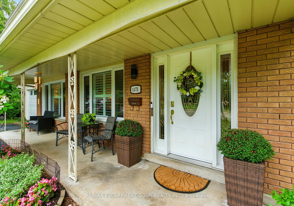 1471-innswood-drive-burlington-ontario-w12385069
