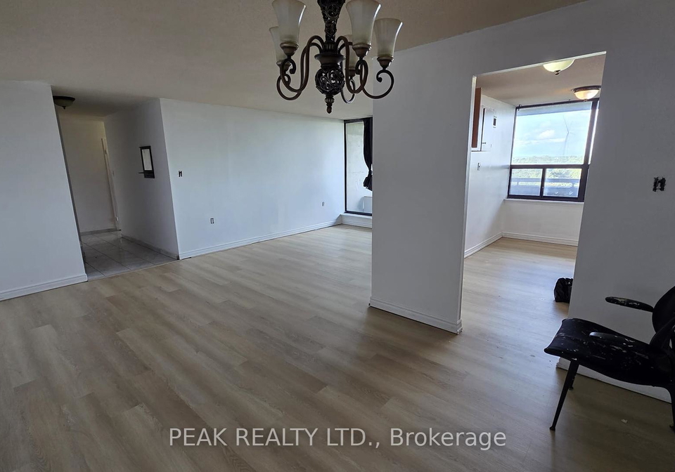 18-knightsbridge-road-brampton-ontario-w12385112