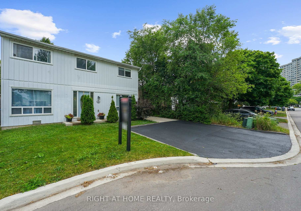 23-huntingwood-crescent-brampton-ontario-w12385134