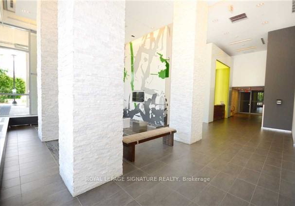 360-square-one-drive-mississauga-ontario-w12385154
