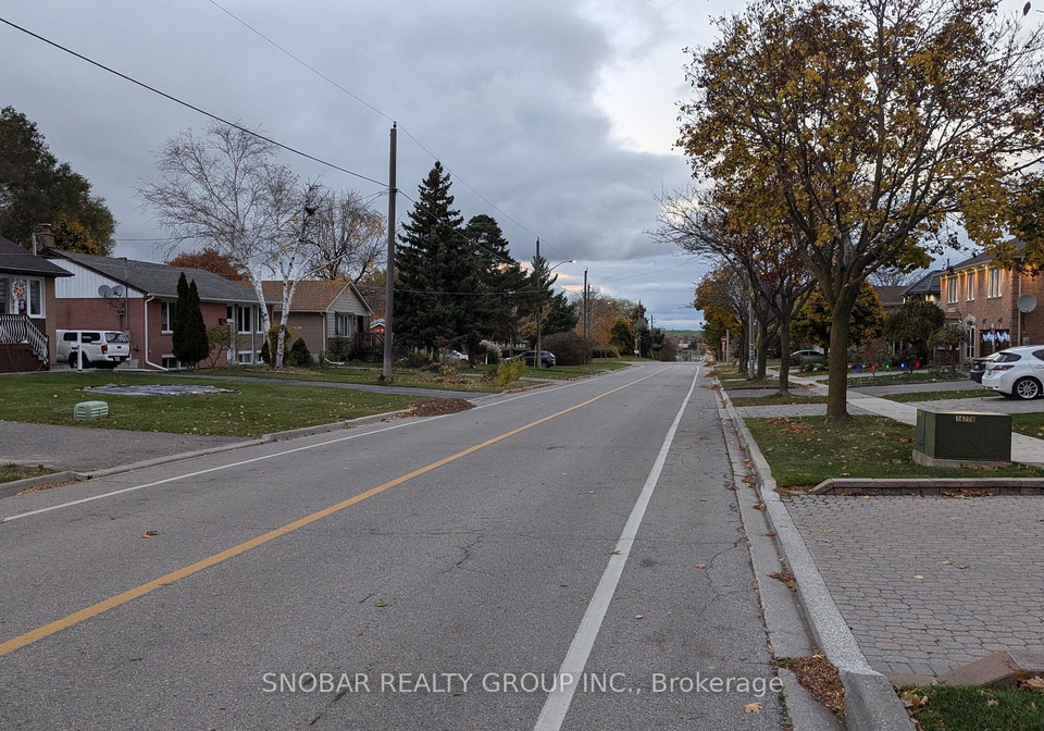 5387-turney-drive-mississauga-ontario-w12385355