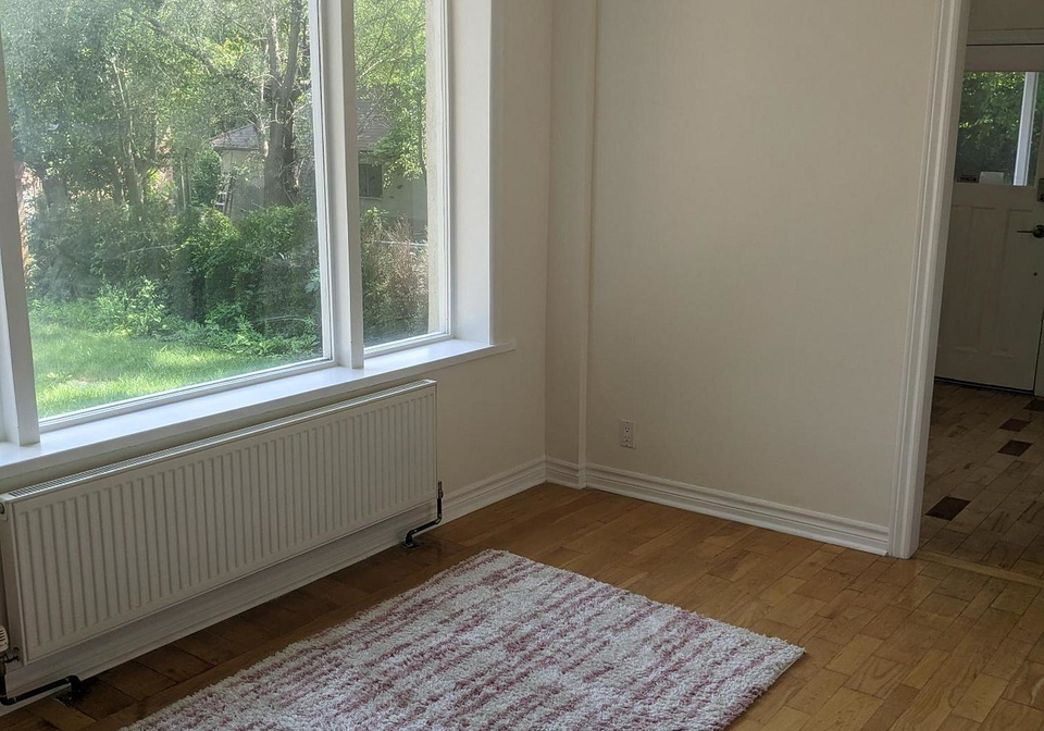 1345-st-james-avenue-mississauga-ontario-w12385571