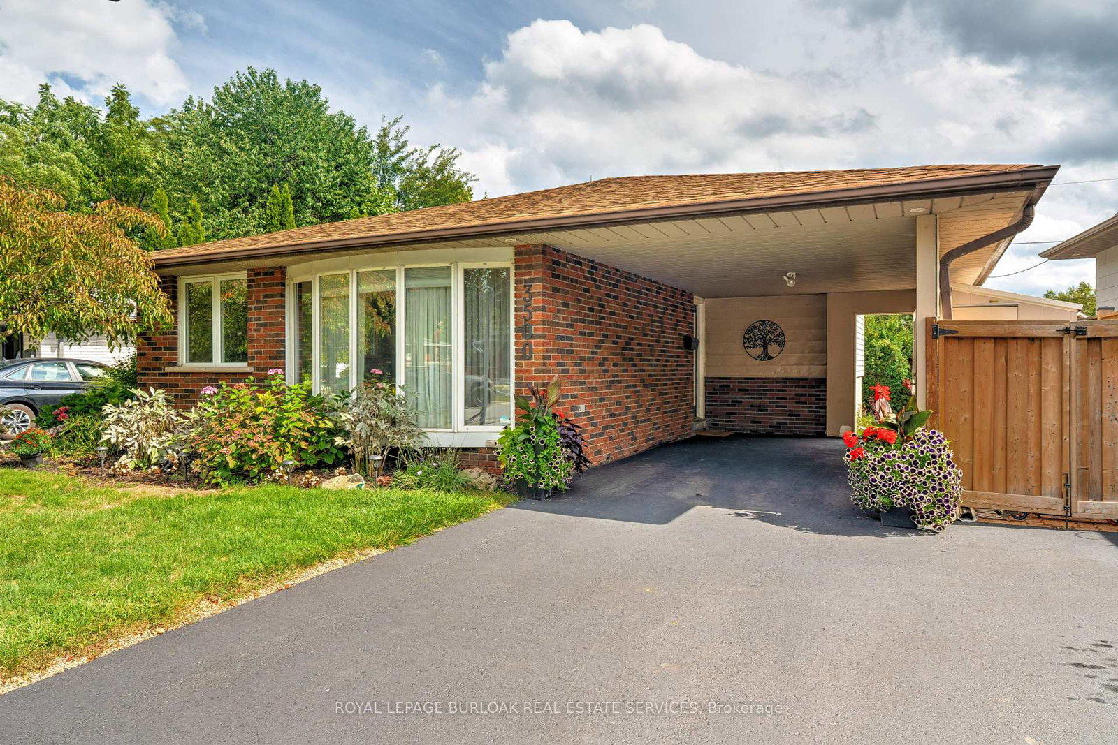 3500-rockwood-drive-burlington-ontario-w12385825