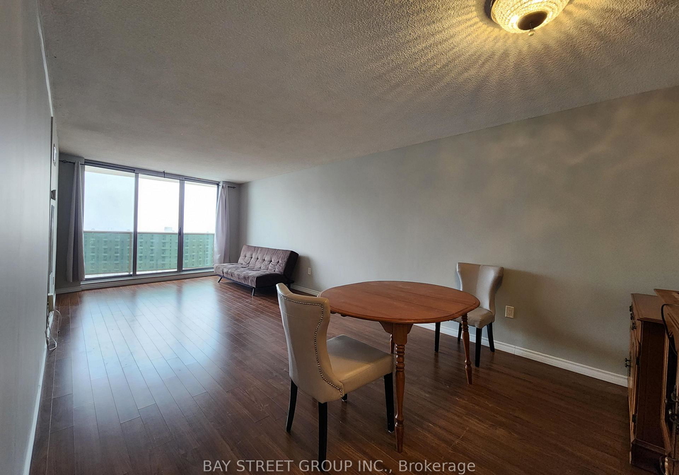 812-burnhamthorpe-road-etobicoke-ontario-w12385900