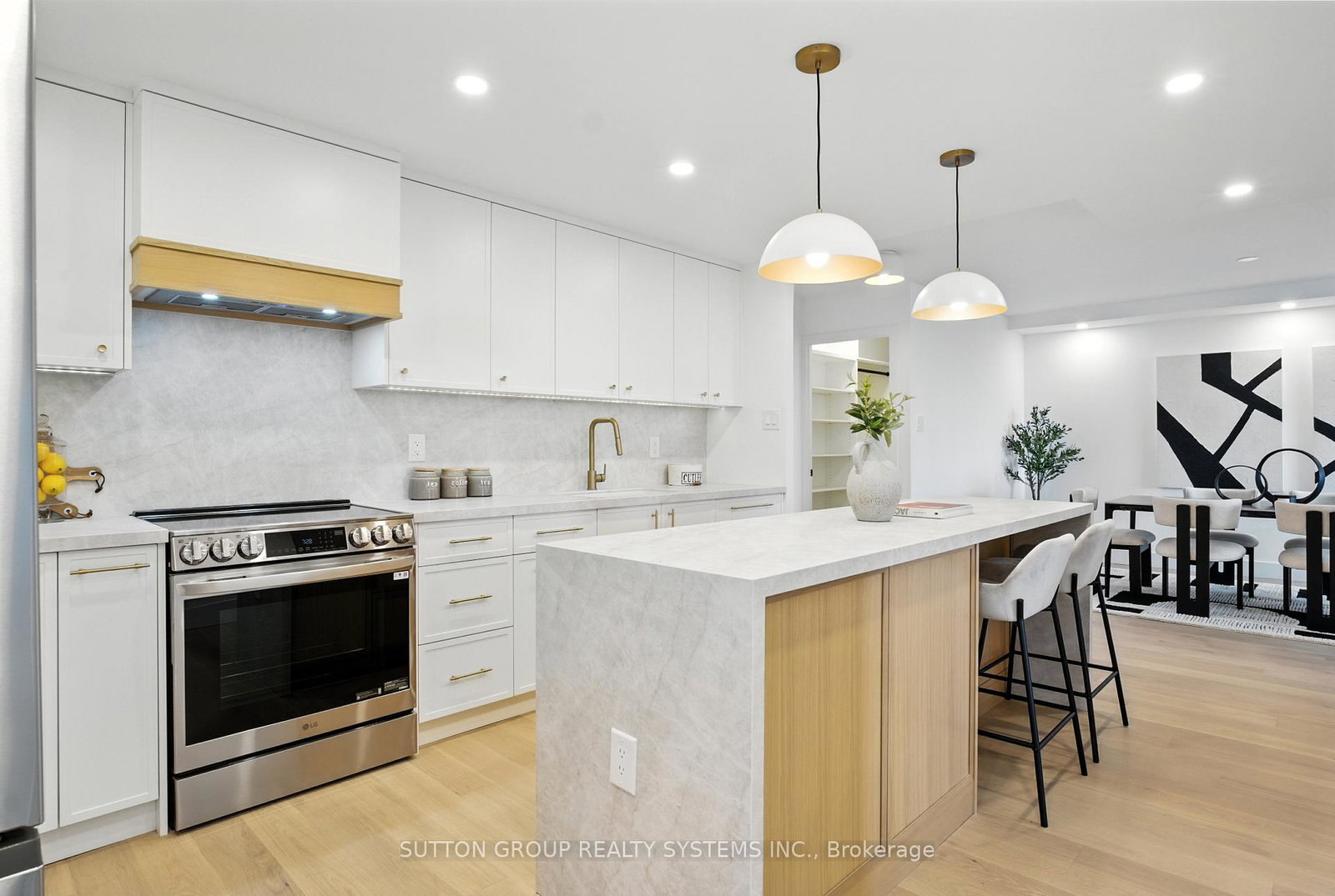 812-burnhamthorpe-road-etobicoke-ontario-w12385995