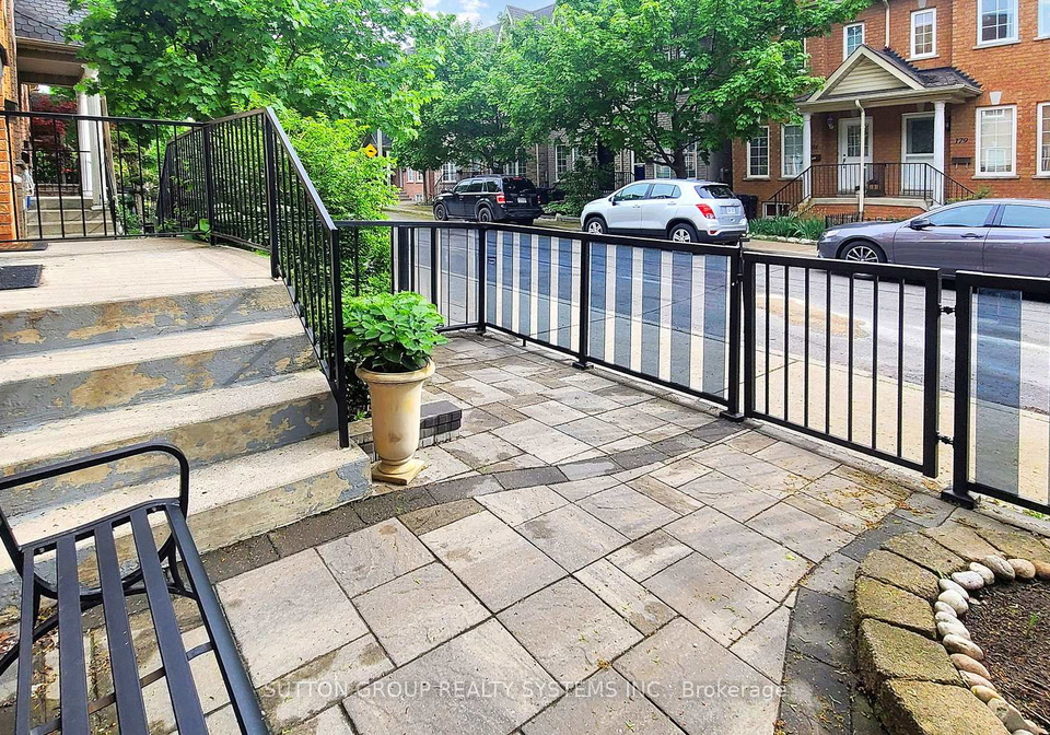 180-rankin-crescent-toronto-ontario-w12386079