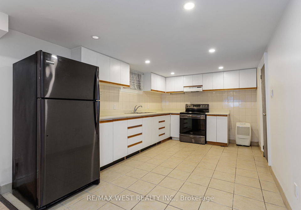 111-galley-avenue-toronto-ontario-w12386090