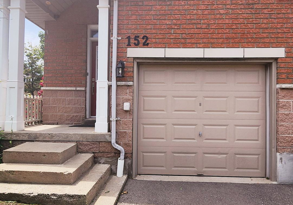 833-scollard-court-mississauga-ontario-w12386251