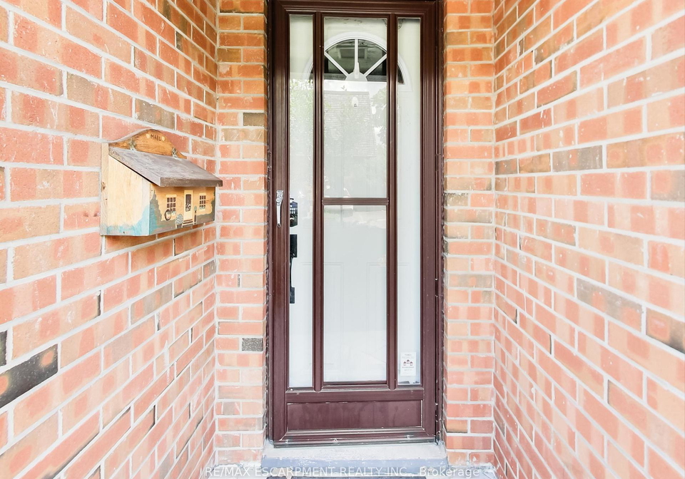 31-briar-path-brampton-ontario-w12386293
