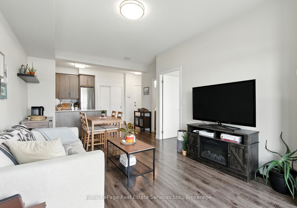 2081-fairview-street-burlington-ontario-w12386390