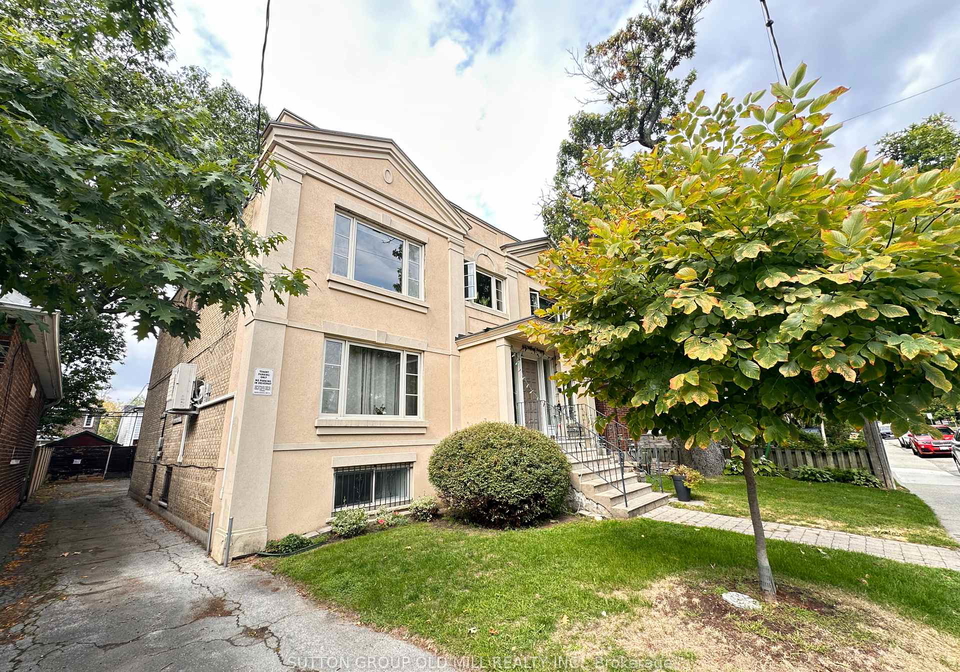668-willard-avenue-toronto-ontario-w12386512