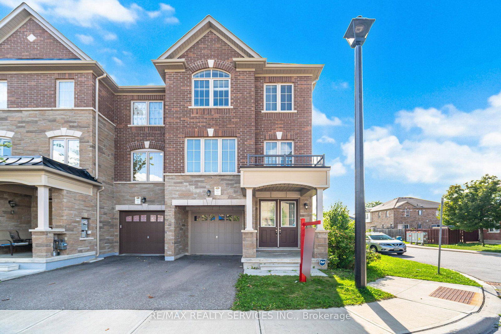 2-estelle-gate-brampton-ontario-w12386575