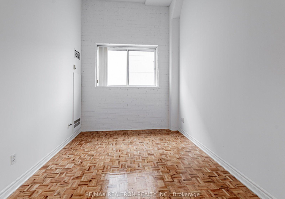 1401-dupont-street-toronto-ontario-w12386600