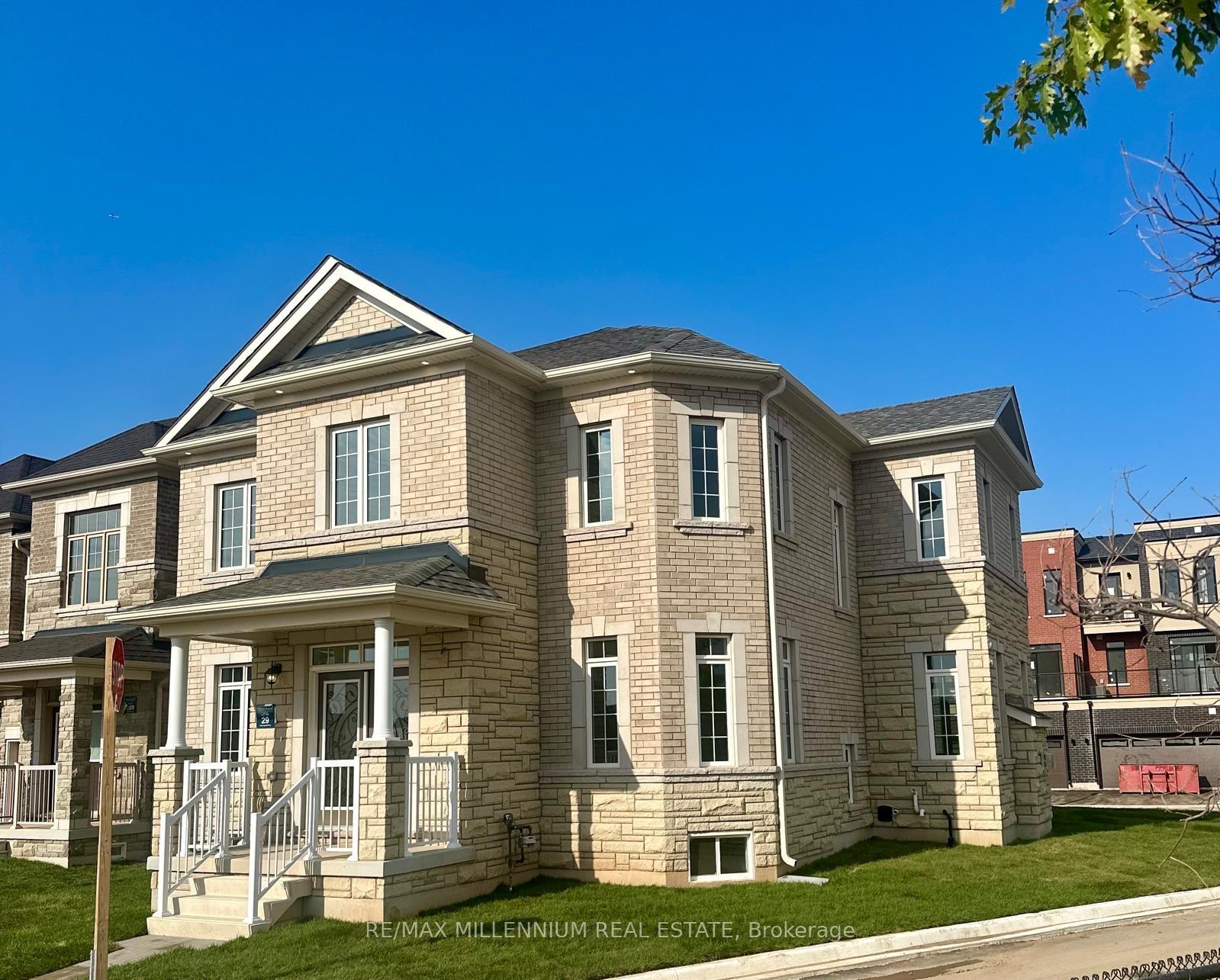 3165-crystal-drive-oakville-ontario-w12386679