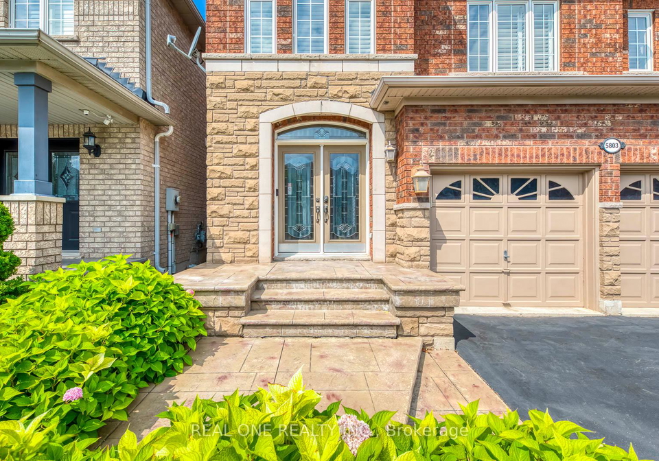 5803-page-crescent-burlington-ontario-w12386853
