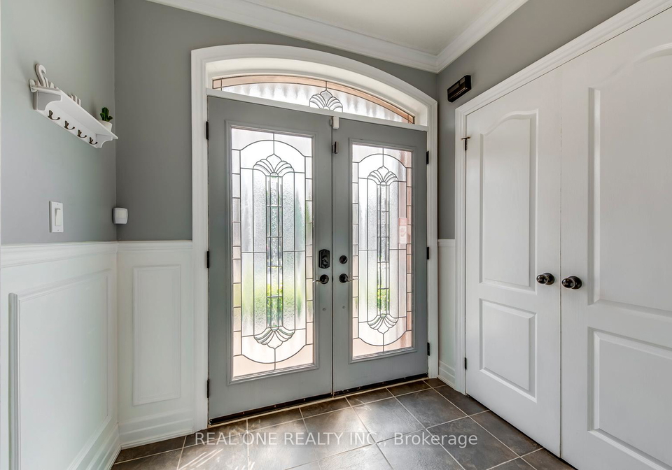 5803-page-crescent-burlington-ontario-w12386853