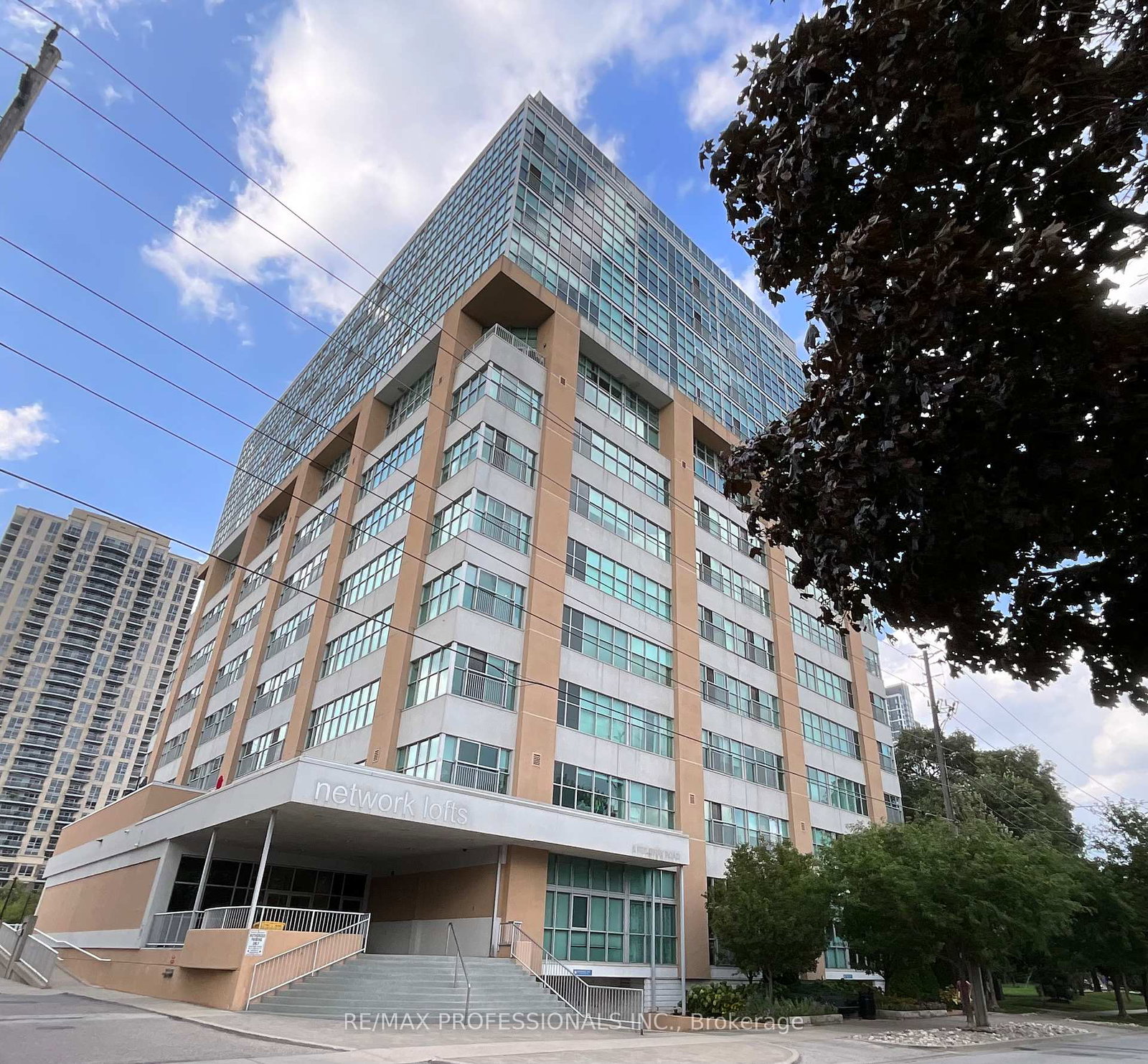 2-fieldway-road-etobicoke-ontario-w12386905